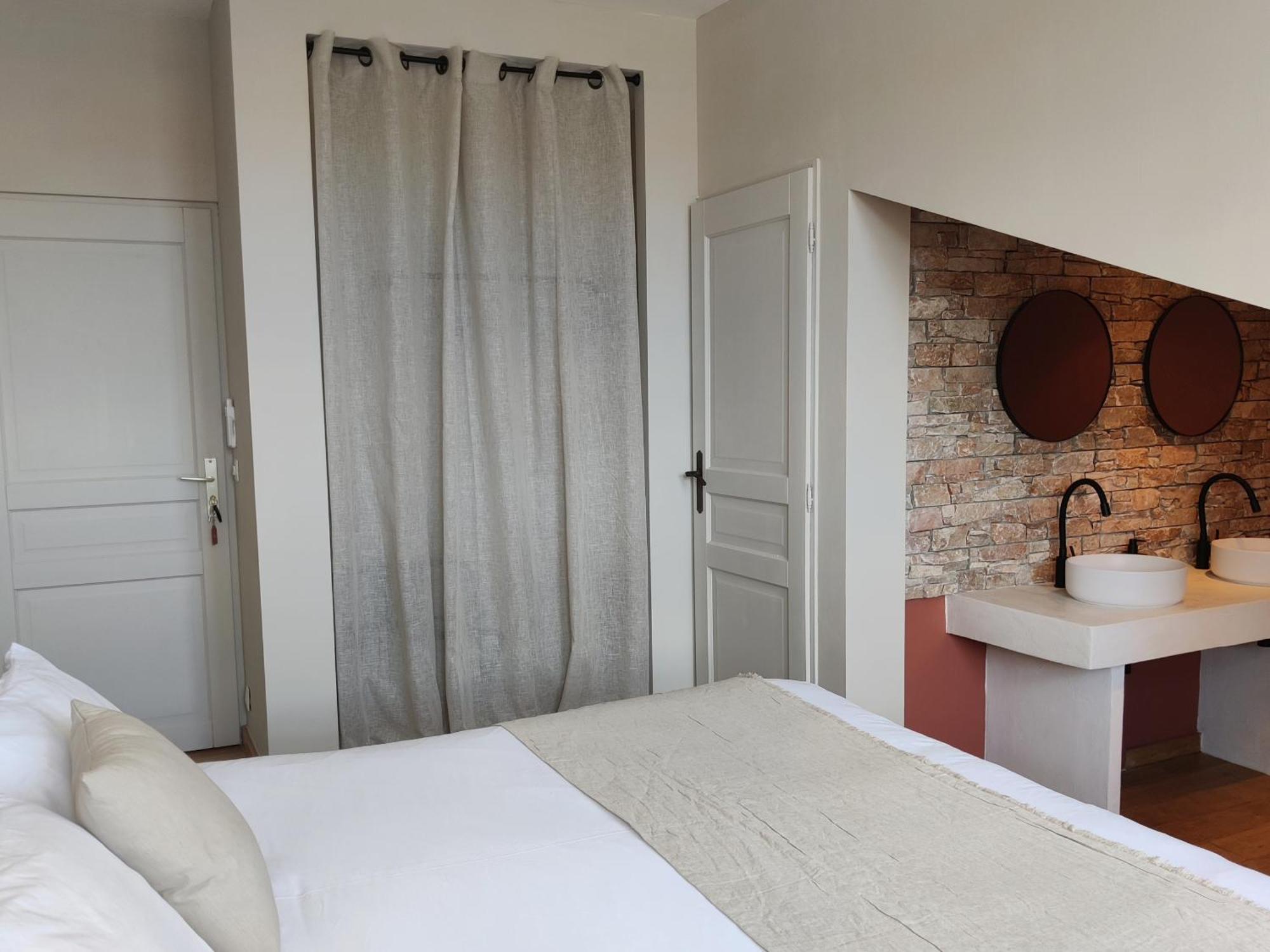 Chambres D'Hotes - Bed And Breakfast Les Palmiers Mèze Szoba fotó