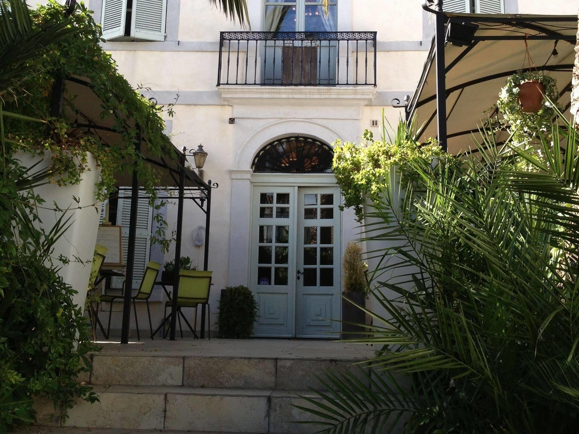 Chambres D'Hotes - Bed And Breakfast Les Palmiers Mèze Kültér fotó